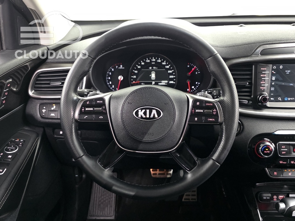 2019 Kia Sorento Gasoline 2.0 Turbo 2WD - Image 13