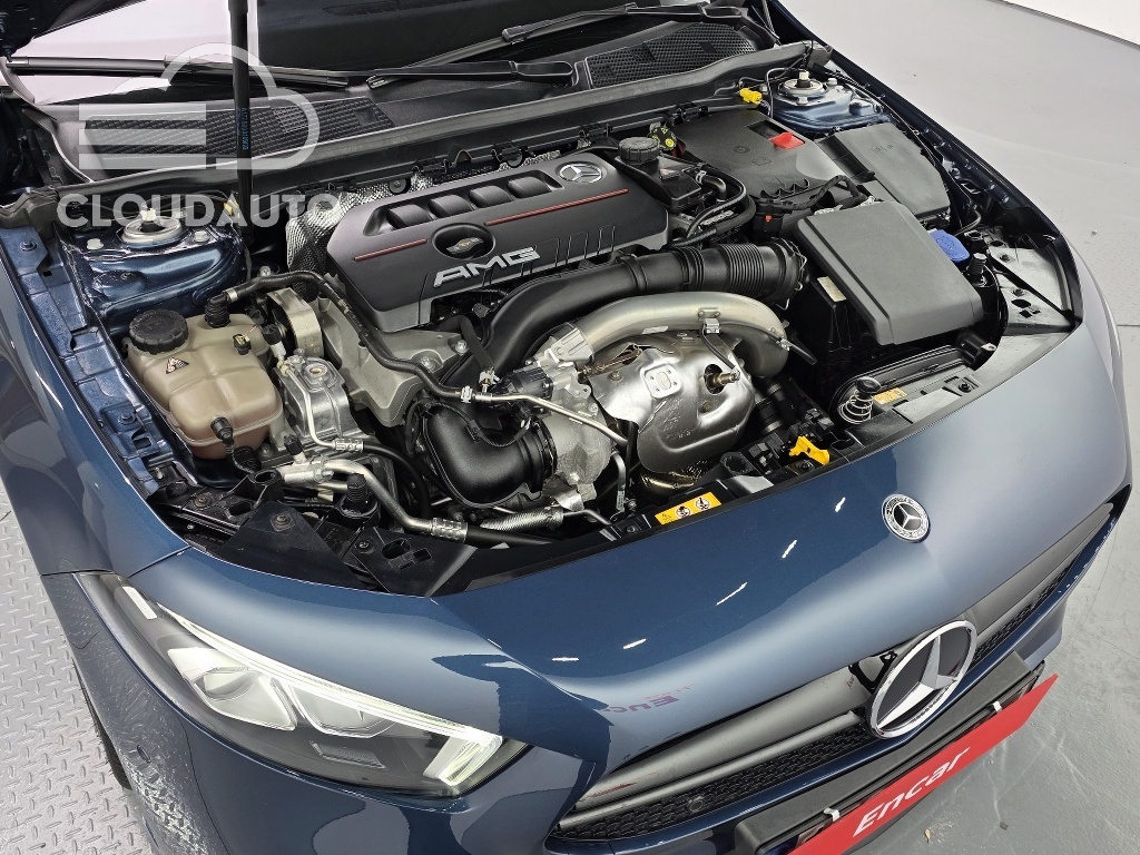 2023 Mercedes-Benz A-Class AMG A35 4MATIC Sedan - Image 7
