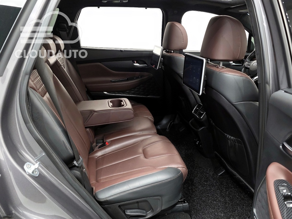 2020 Hyundai Santa Fe Gasoline 2.0T 2WD - Image 12