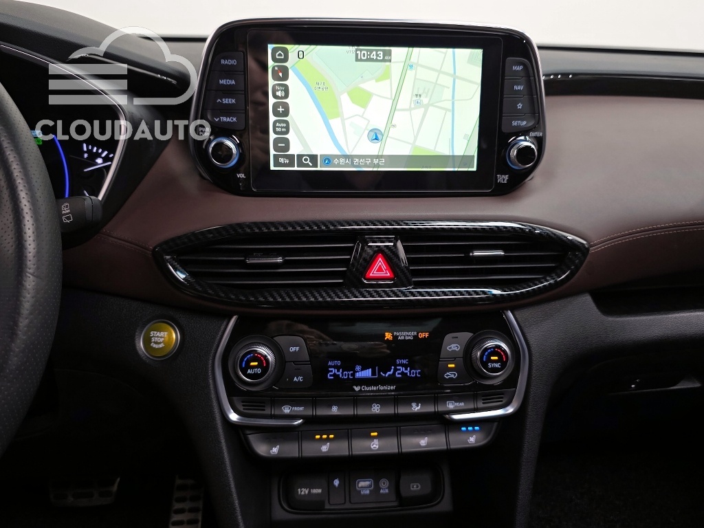 2020 Hyundai Santa Fe Gasoline 2.0T 2WD - Image 16