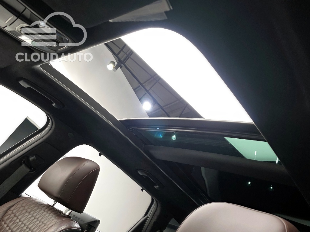 2020 Hyundai Santa Fe Gasoline 2.0T 2WD - Image 19