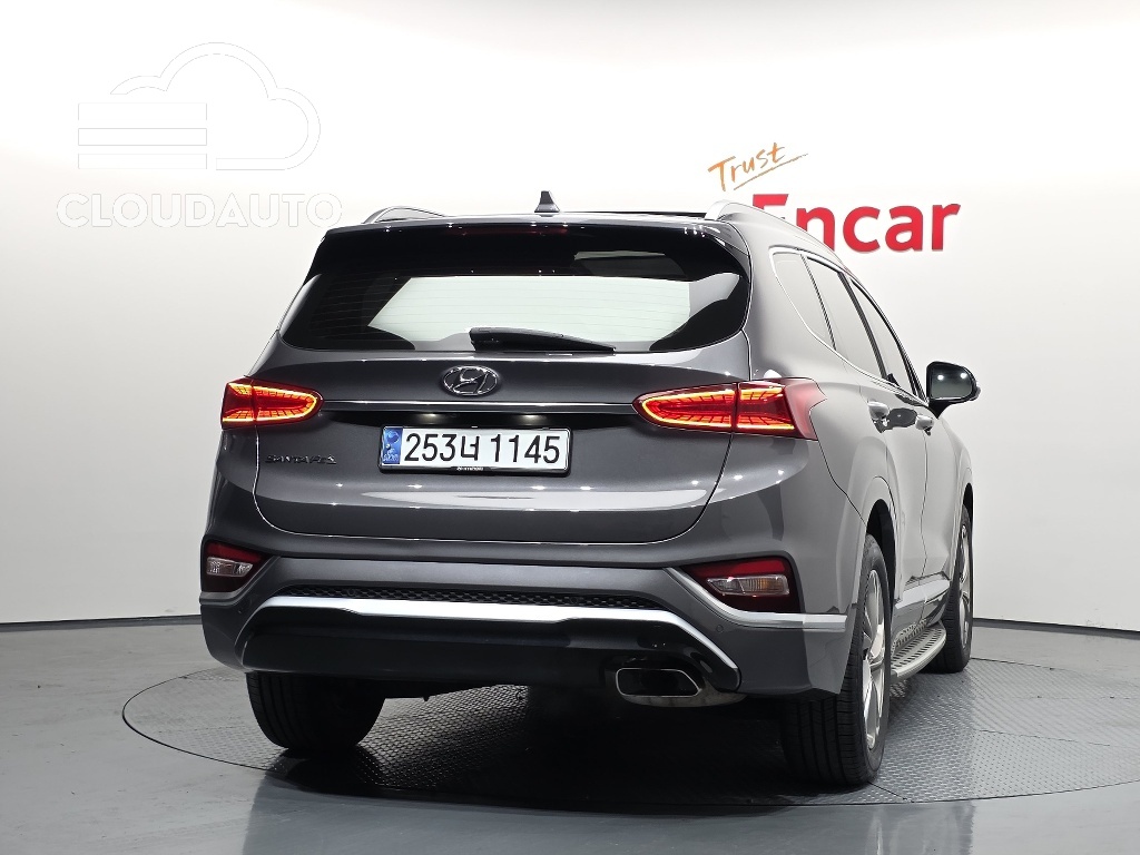 2020 Hyundai Santa Fe Gasoline 2.0T 2WD - Image 4