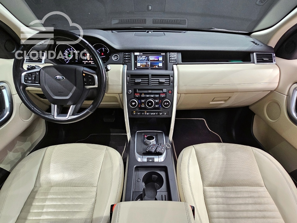 2016 Land Rover Discovery Sport 2.0 TD4 HSE Luxury - Image 7
