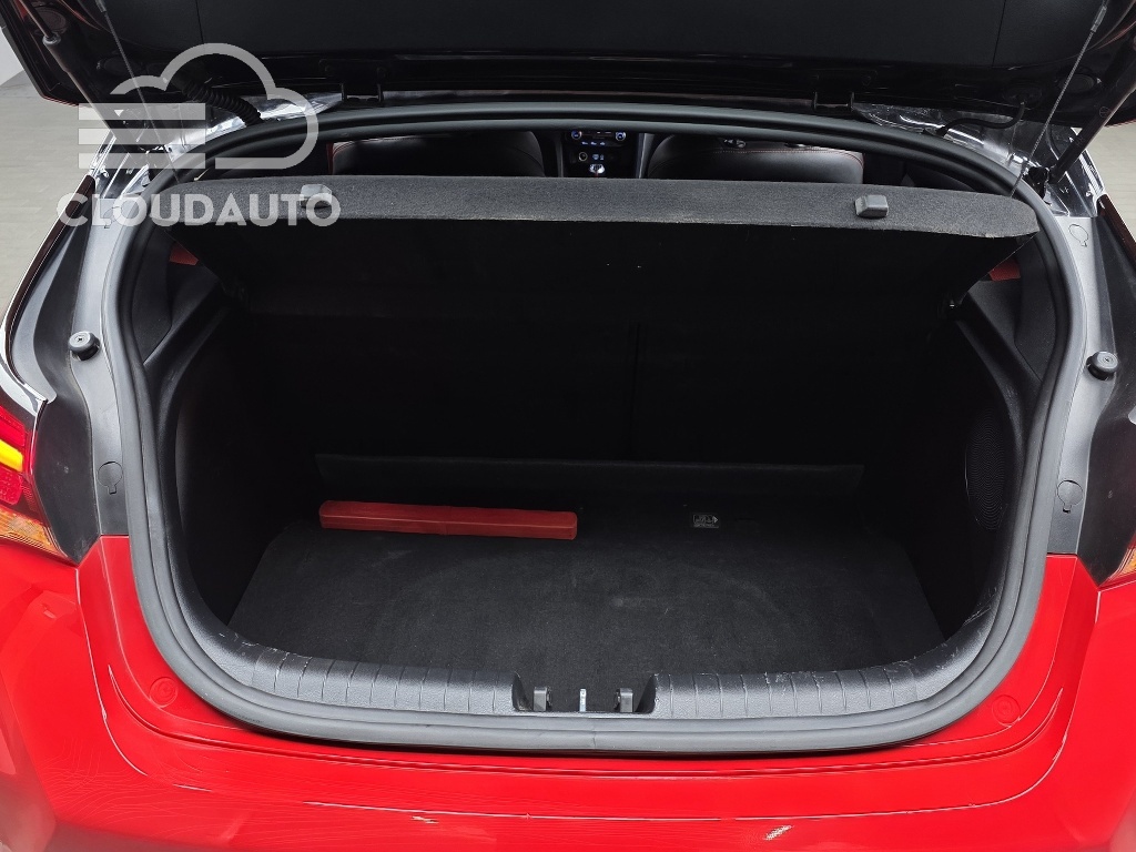2019 Hyundai Veloster 1.6 Turbo Sports - Image 20