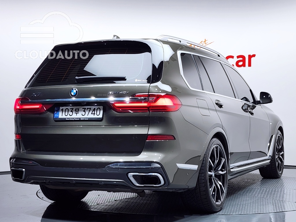 2022 BMW X7 xDrive 40i M Sports 6 - Image 2