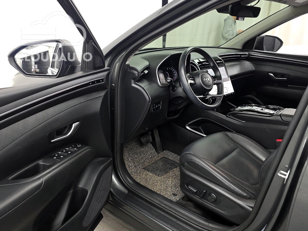 2021 Hyundai Tucson Gasoline 1.6 Turbo 4WD - Image 10
