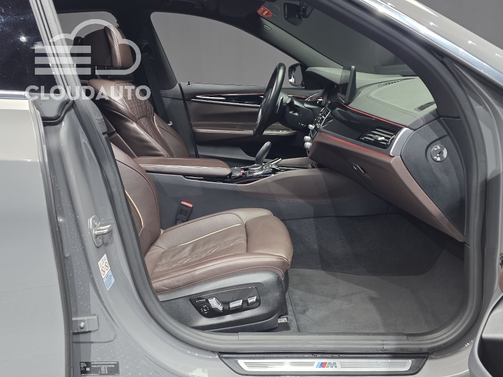 2021 BMW 6 Series GT 620d xDrive M Sport - Image 11