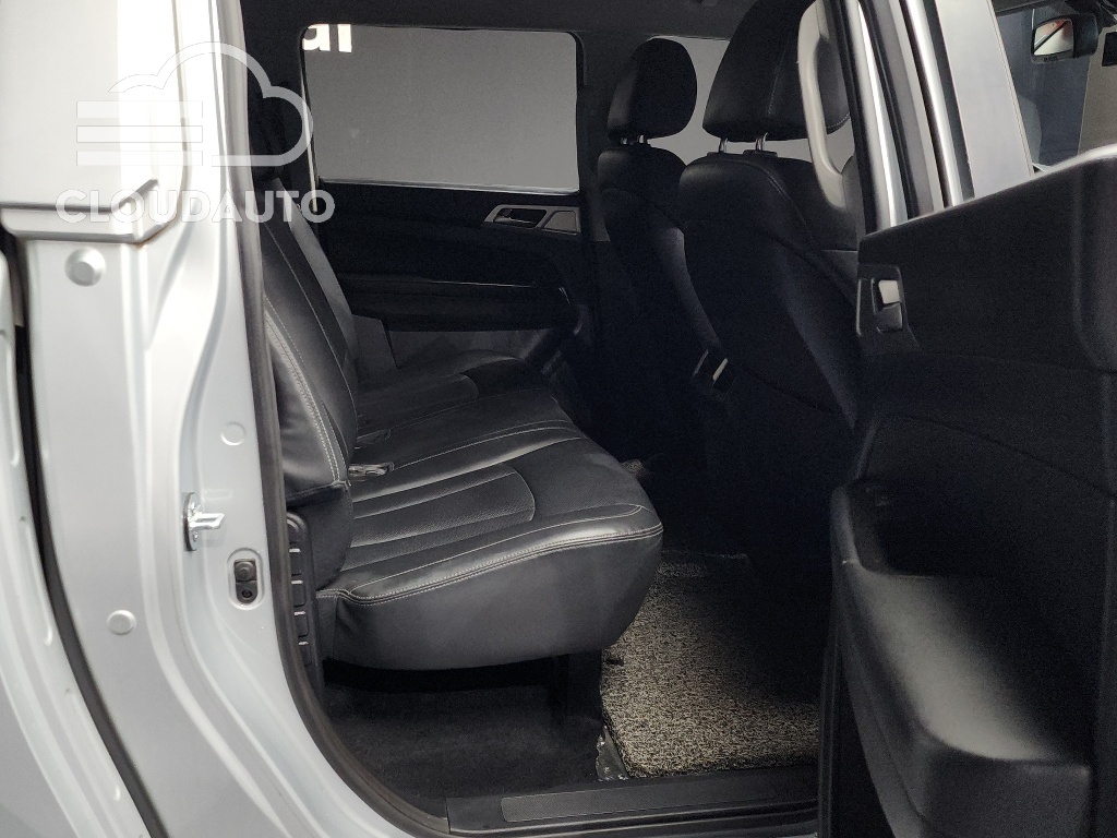 2018 SsangYong Rexton Sports Diesel 2.2 2WD - Image 12