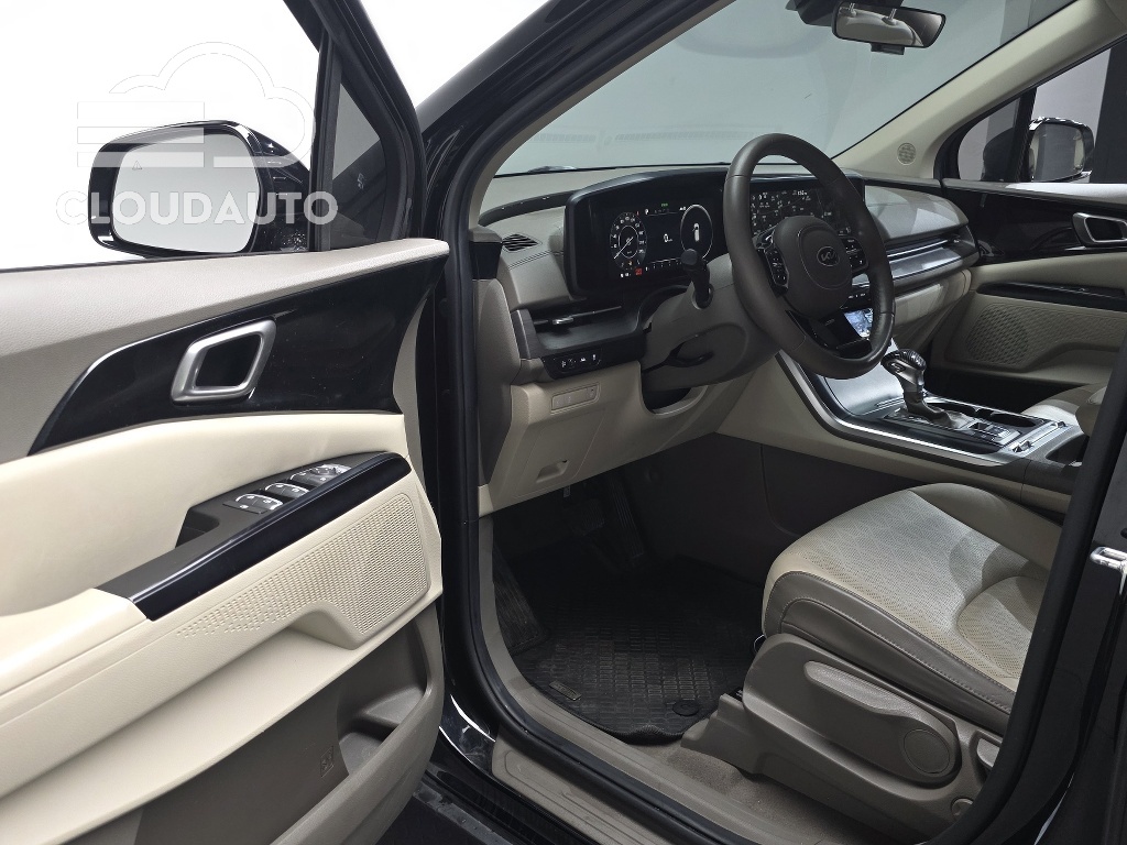 2021 Kia Carnival 9 Prestige - Image 11