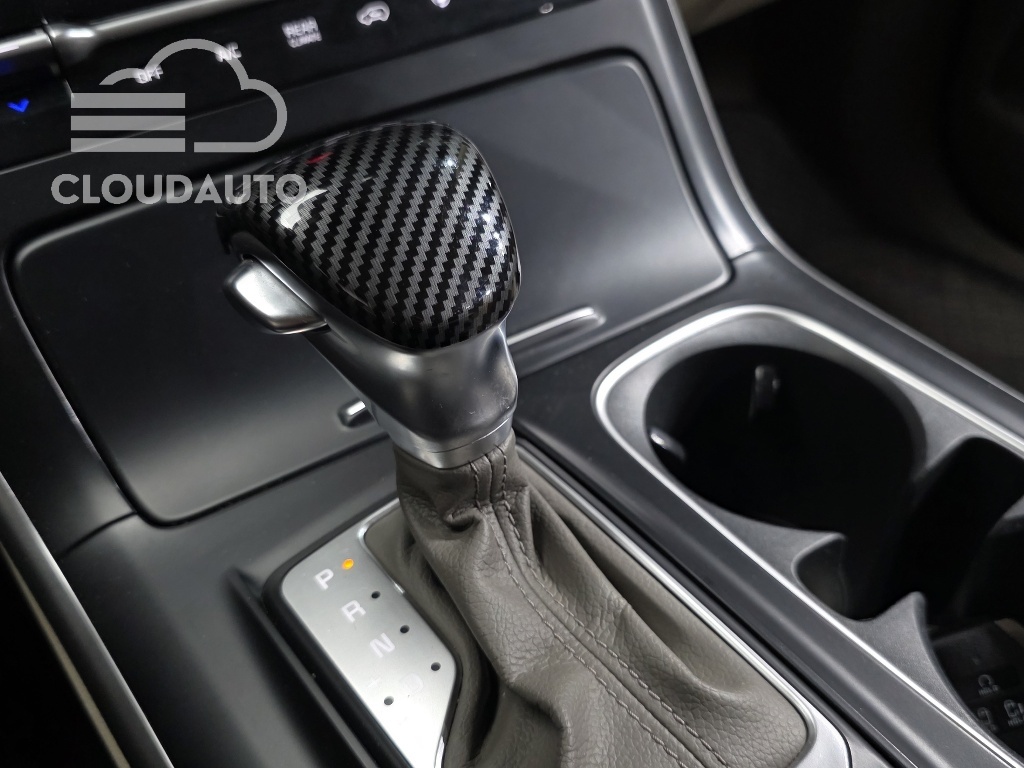 2021 Kia Carnival 9 Prestige - Image 9