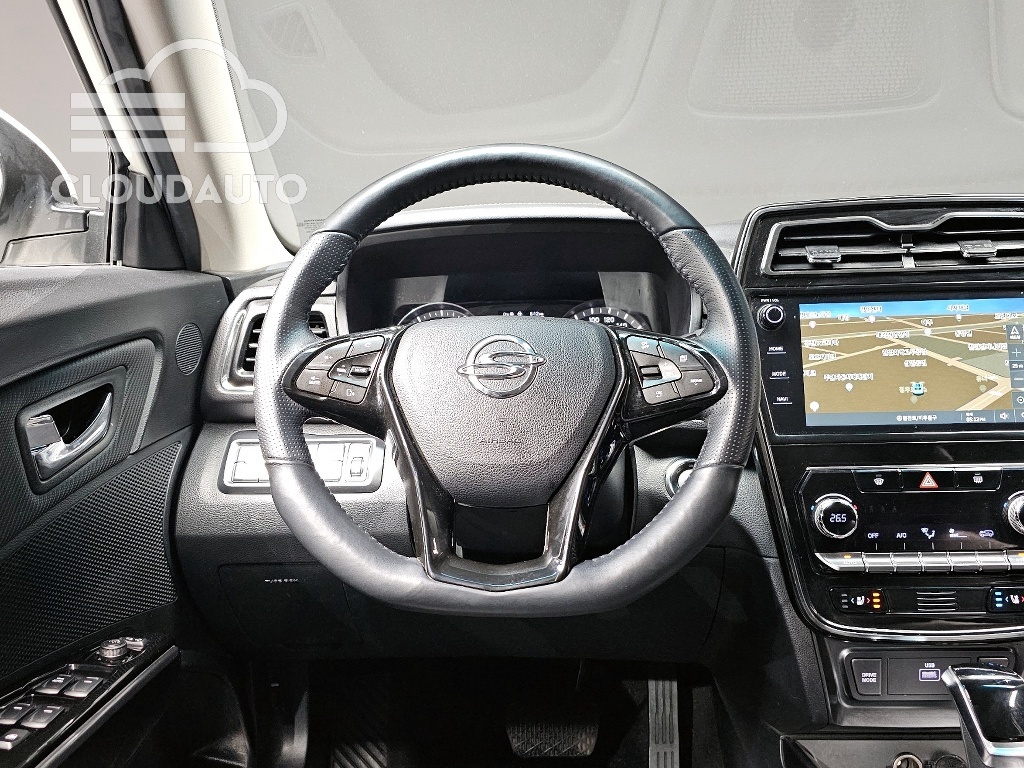 2022 SsangYong Tivoli Gasoline 1.5 2WD - Image 13