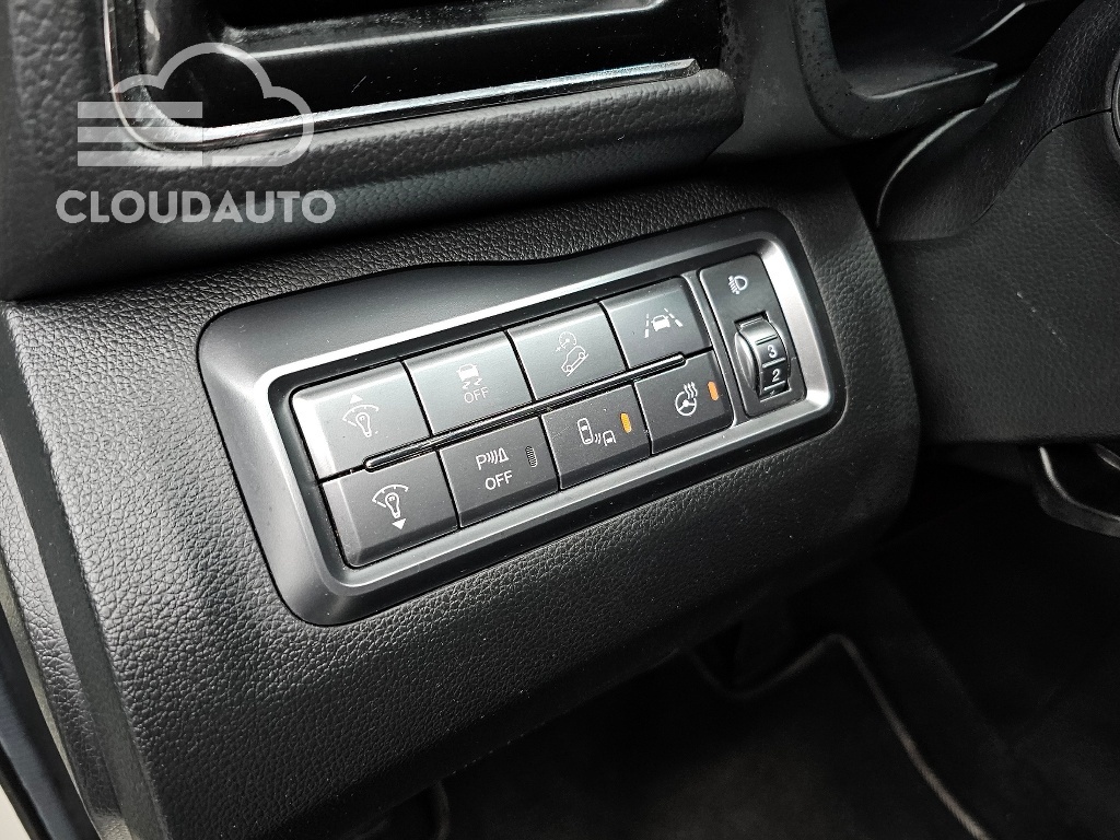 2022 SsangYong Tivoli Gasoline 1.5 2WD - Image 17