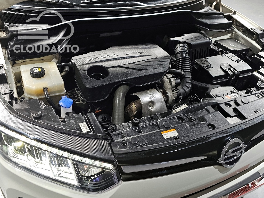 2022 SsangYong Tivoli Gasoline 1.5 2WD - Image 6
