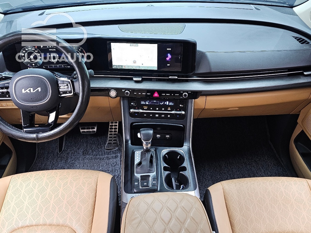 2022 Kia Carnival 9 Prestige - Image 7