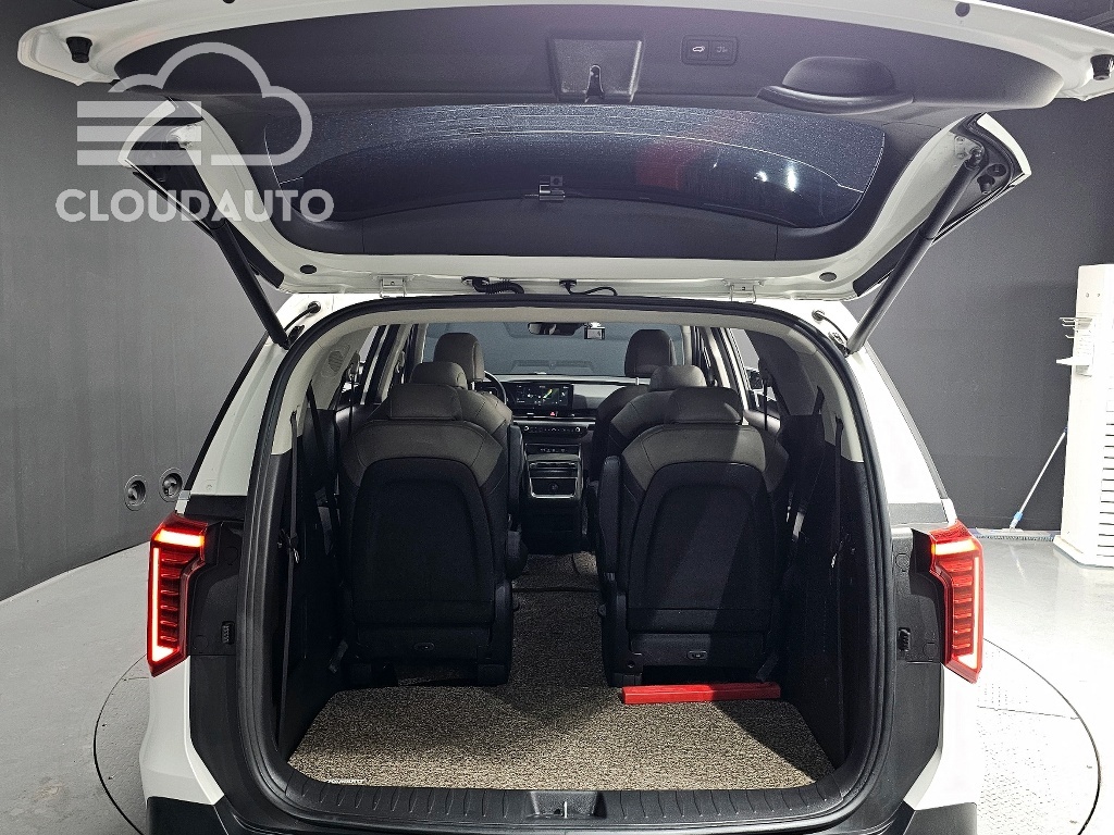 2024 Kia Carnival 9 Prestige - Image 20