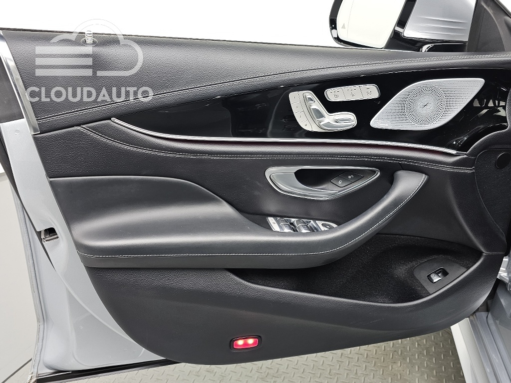 2022 Mercedes-Benz AMG GT 4Door 43 4MATIC+ - Image 23