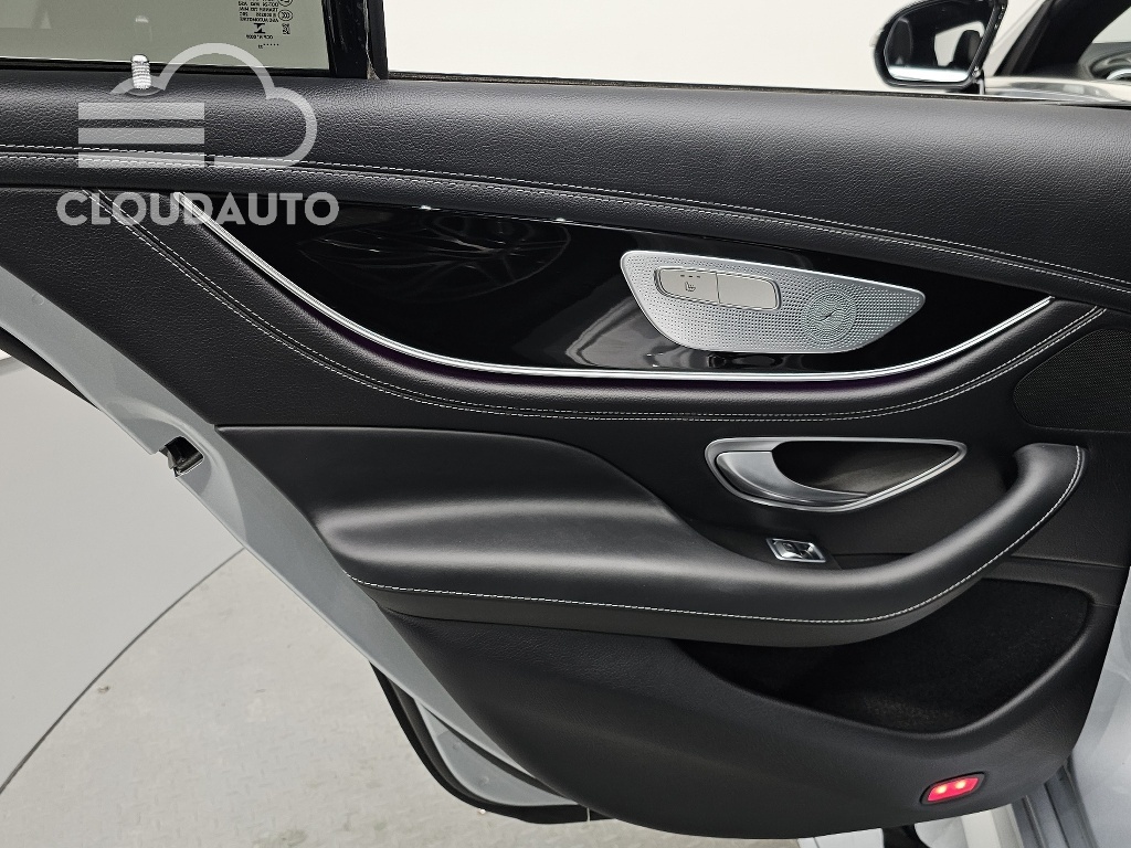 2022 Mercedes-Benz AMG GT 4Door 43 4MATIC+ - Image 24