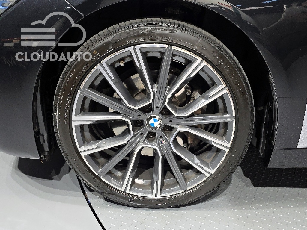 2020 BMW 7 Series 730Ld xDrive M Sports - Image 5