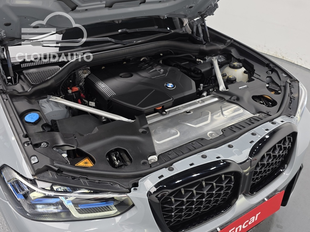 2022 BMW X4 xDrive20i M Sports - Image 6