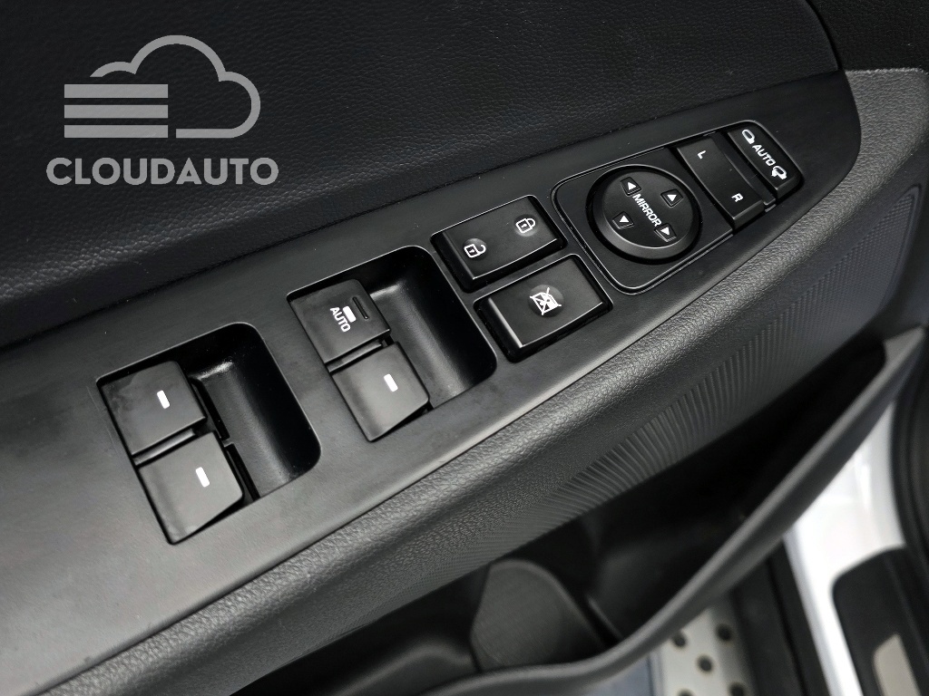 2017 Hyundai Tucson Diesel 1.7 2WD - Image 11