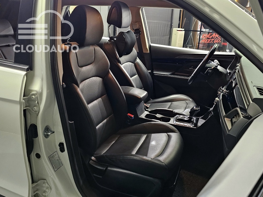 2020 SsangYong Korando Gasoline 1.5 2WD C5 - Image 12
