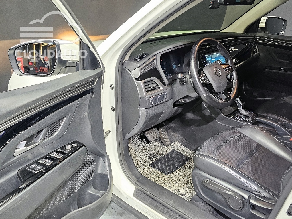 2020 SsangYong Korando Gasoline 1.5 2WD C5 - Image 10