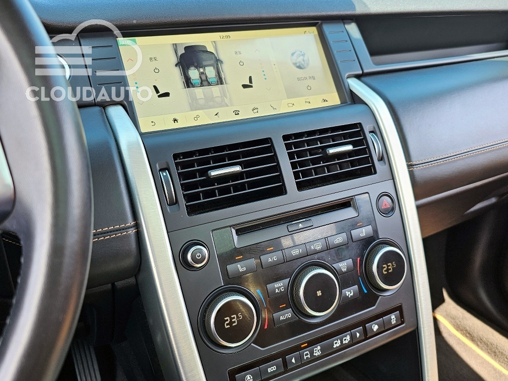 2019 Land Rover Discovery Sport 2.0 TD4 HSE Luxury - Image 15