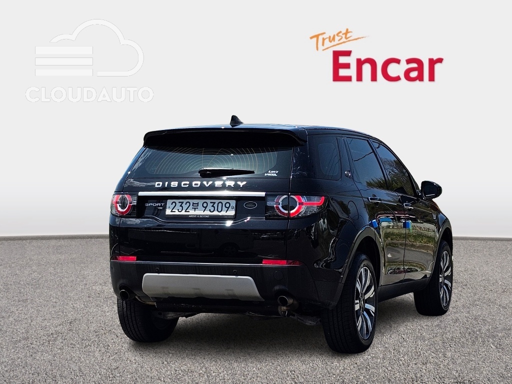 2019 Land Rover Discovery Sport 2.0 TD4 HSE Luxury - Image 4