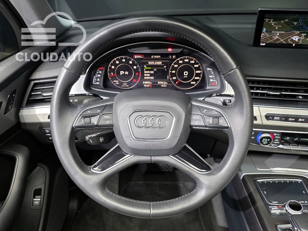 2019 Audi Q7 45 TFSI - Image 13