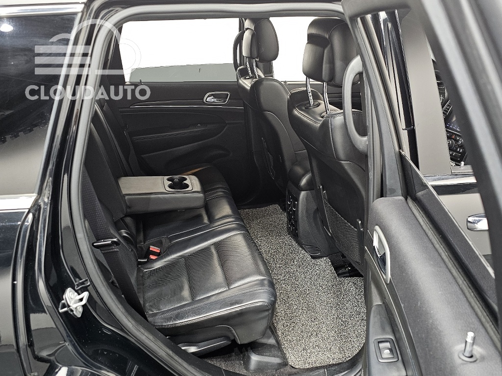 2019 Jeep Grand Cherokee 3.6 Limited - Image 12