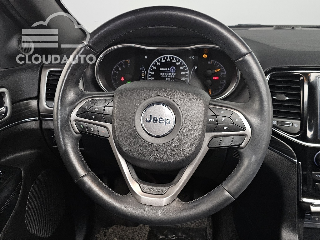 2019 Jeep Grand Cherokee 3.6 Limited - Image 13