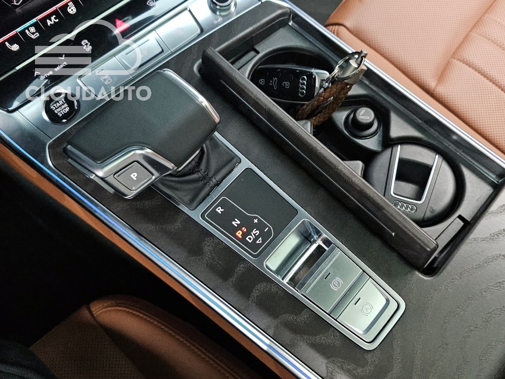 2023 Audi A6 45 TFSI Premium - Image 9