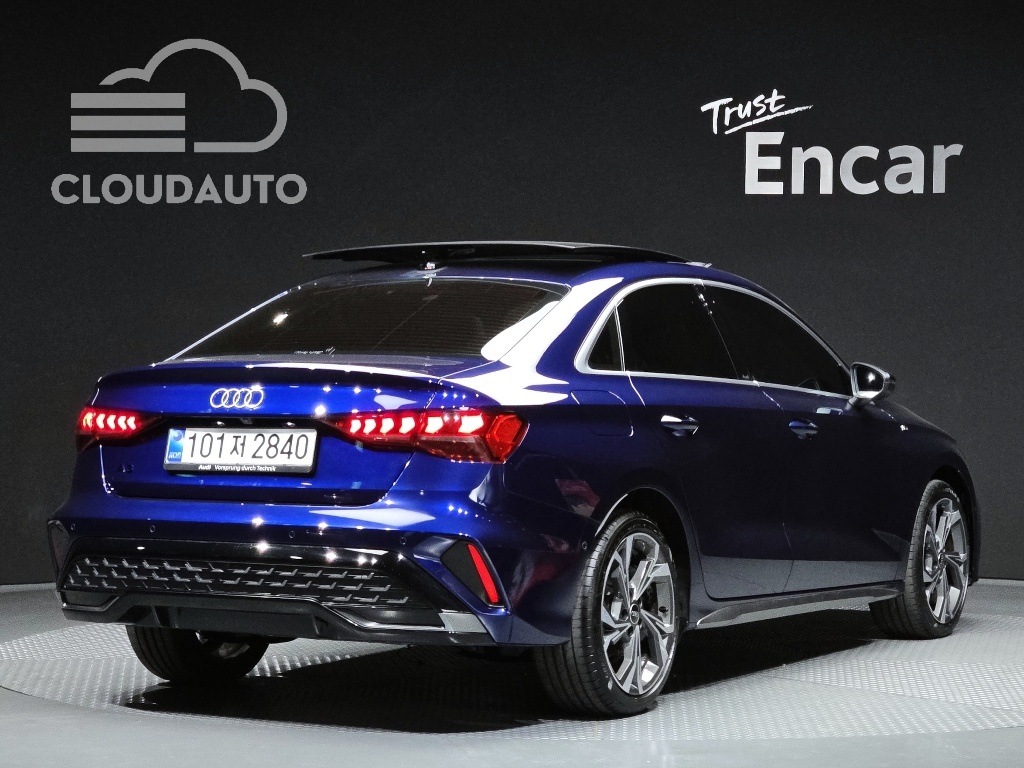 2025 Audi A3 40 TFSI Premium - Image 2