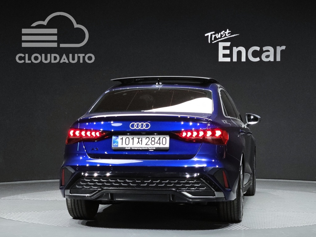 2025 Audi A3 40 TFSI Premium - Image 4