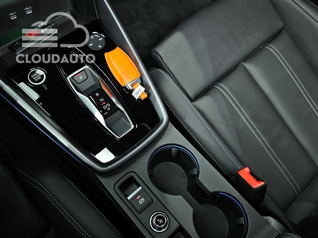 2025 Audi A3 40 TFSI Premium - Image 9