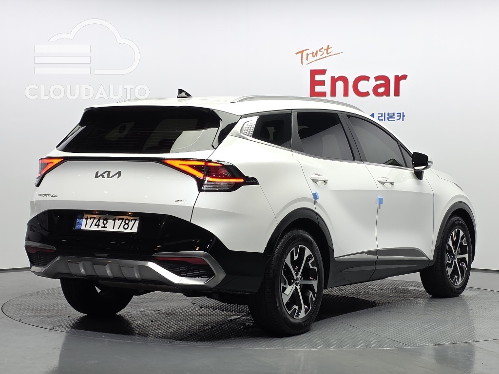 2023 Kia Sportage Noblesse 2WD - Image 2