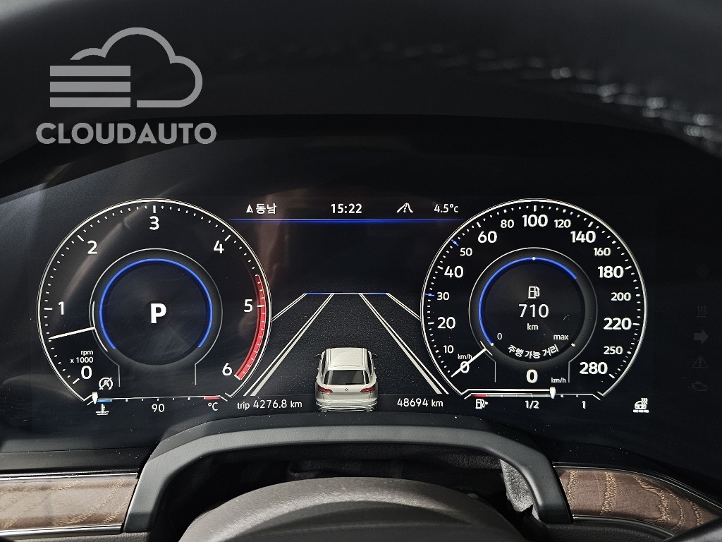 2023 Volkswagen Touareg 3.0 TDI Prestige - Image 8