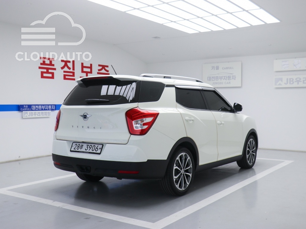 2017 SsangYong Tivoli Diesel RX 2WD - Image 3