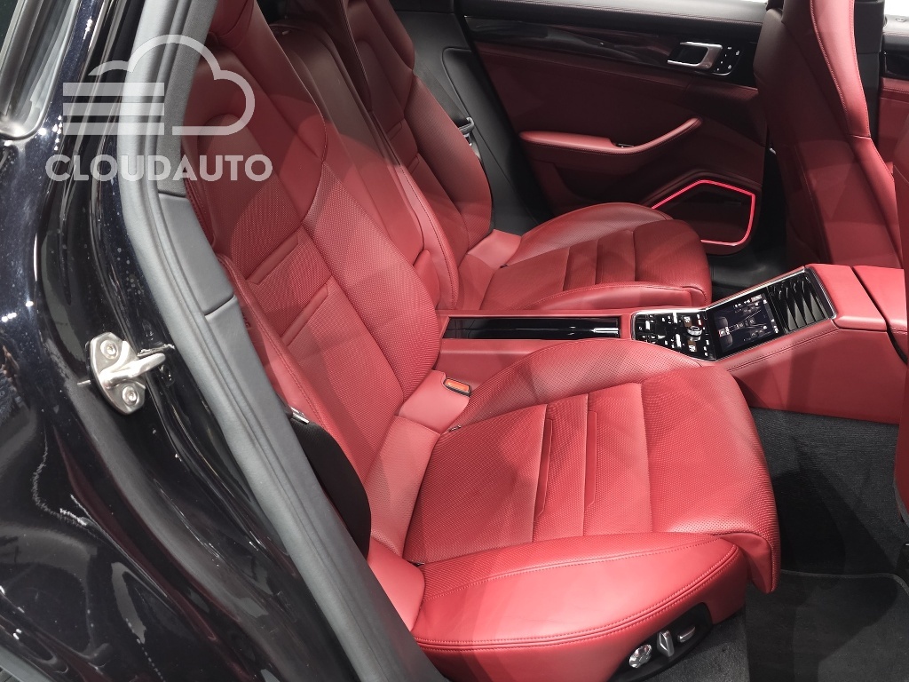 2021 Porsche Panamera 2.9 AWD - Image 11