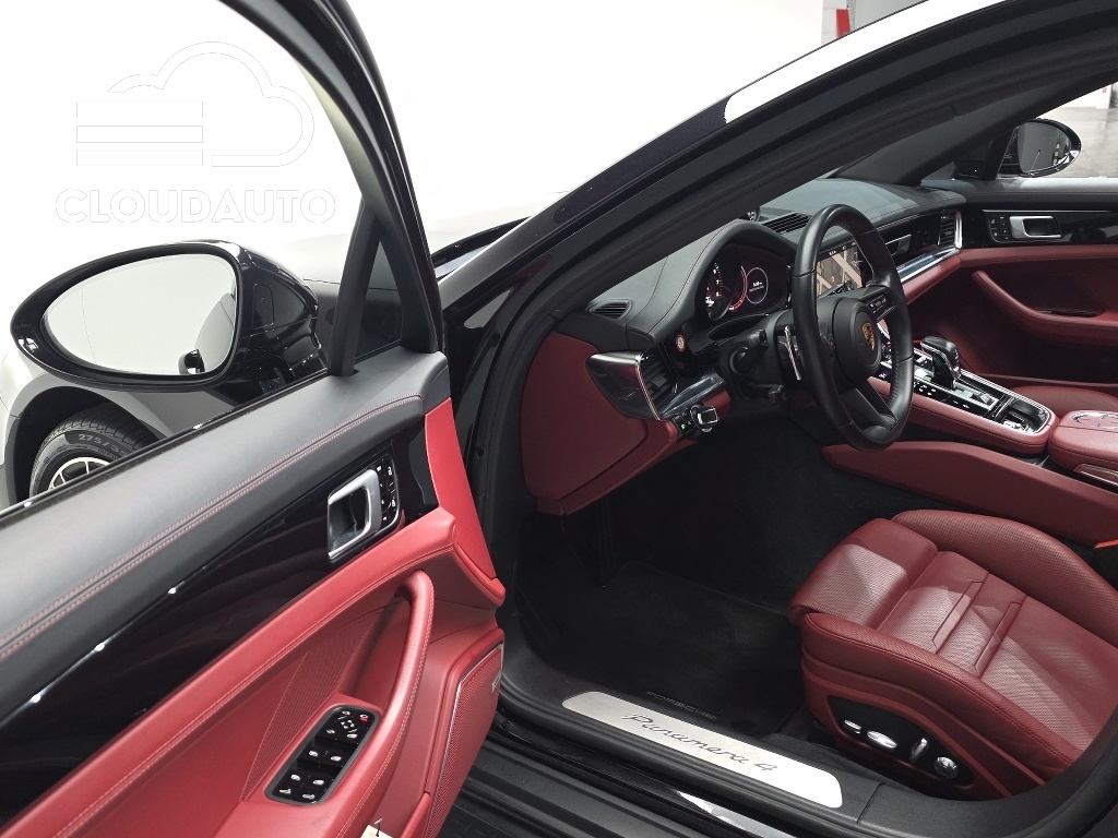 2021 Porsche Panamera 2.9 AWD - Image 12