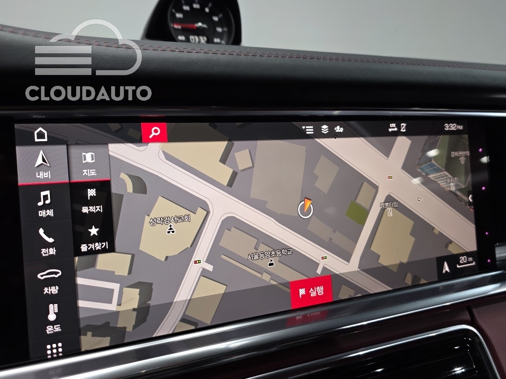 2021 Porsche Panamera 2.9 AWD - Image 16