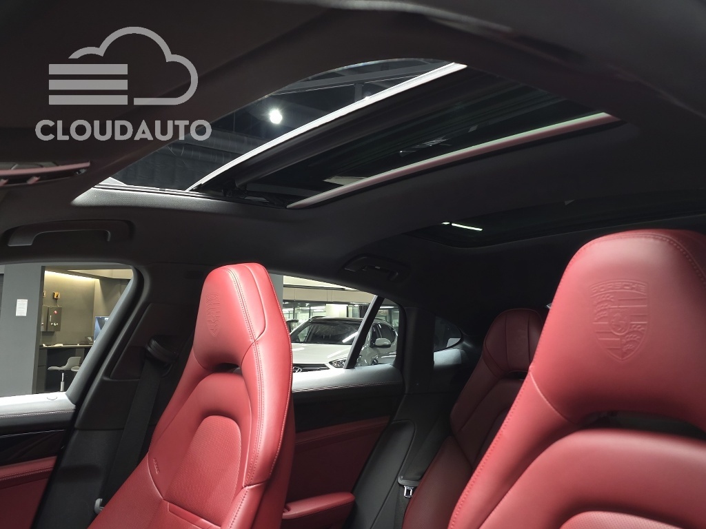 2021 Porsche Panamera 2.9 AWD - Image 18