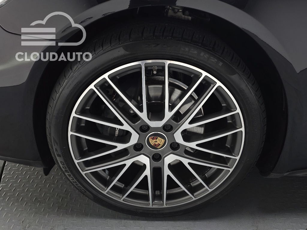 2021 Porsche Panamera 2.9 AWD - Image 5