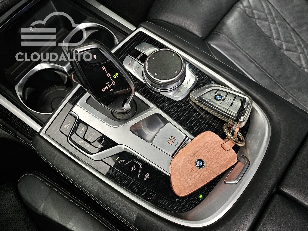 2018 BMW 7 Series 730Ld xDrive M Sports - Image 9
