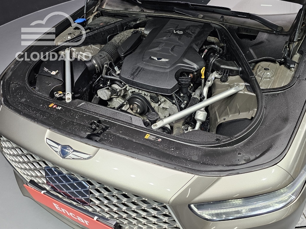 2019 Genesis G90 3.8 - Image 6