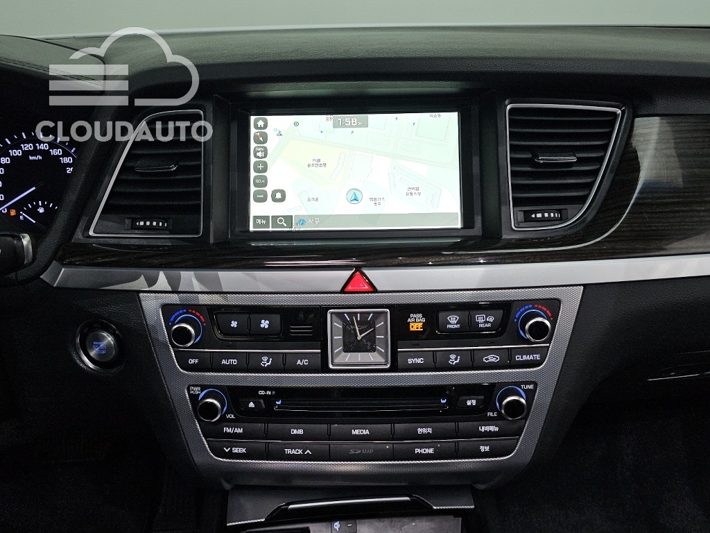 2018 Genesis G80 3.3 GDI - Image 15