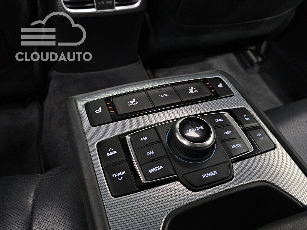 2018 Genesis G80 3.3 GDI - Image 19