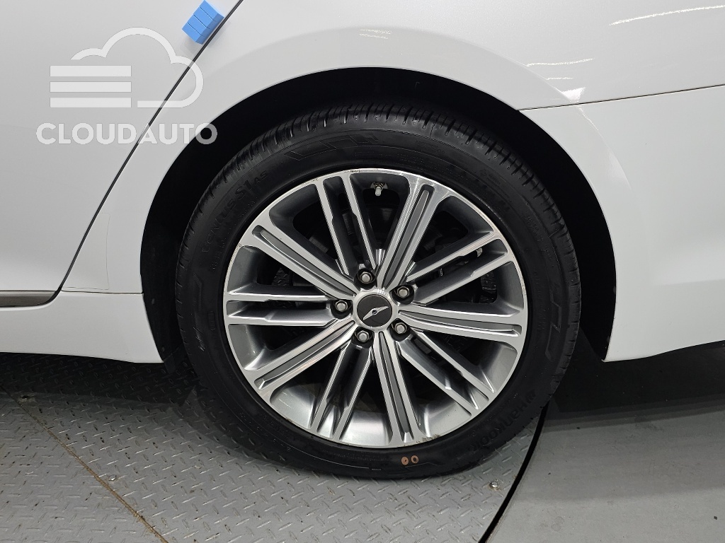 2018 Genesis G80 3.3 GDI - Image 5