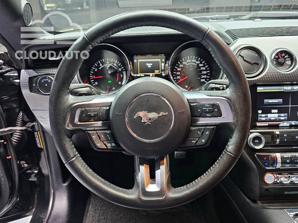 2016 Ford Mustang Coupe - Image 13