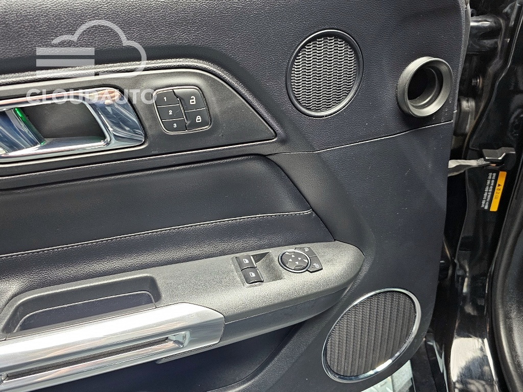 2016 Ford Mustang Coupe - Image 16